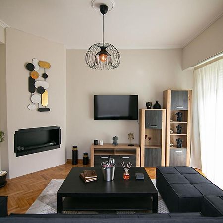 Nobili Guesthouse Атина Екстериор снимка