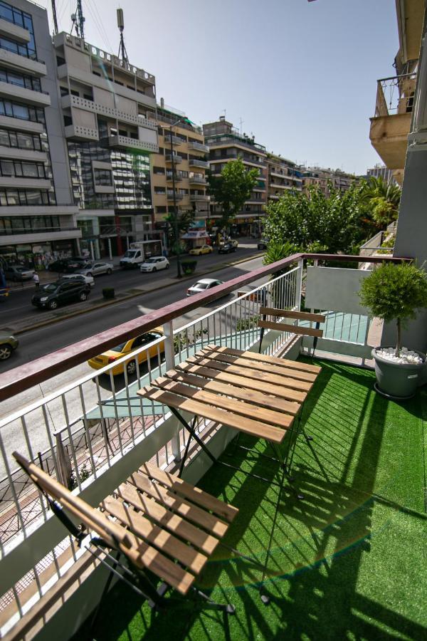 Nobili Guesthouse Атина Екстериор снимка